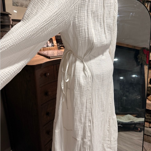 Universal Thread Cream Knit Top - Picture 8 of 8